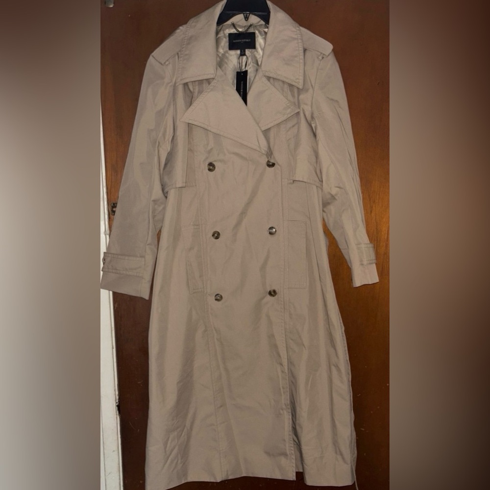 NWT Banana Republic TIMELESS TRENCH COAT